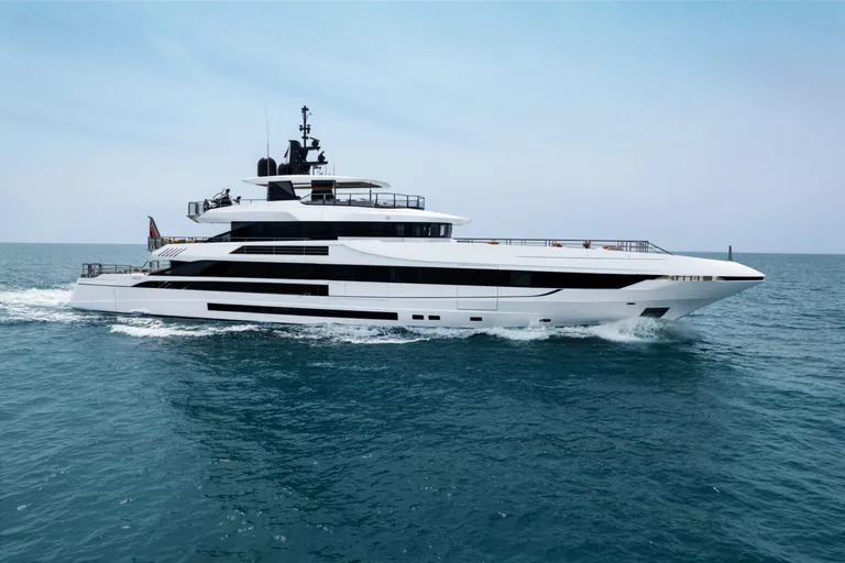 Mangusta Oceano 50