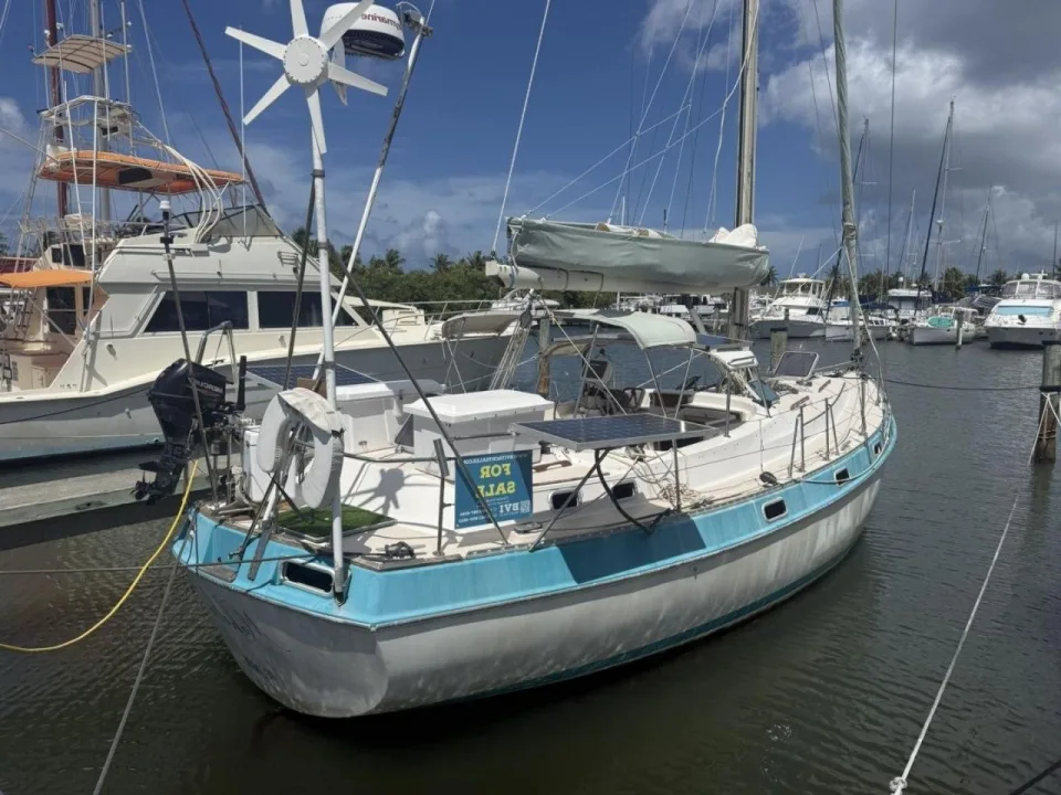 Catalina 41 Morgan Classic gebraucht - Foto 1