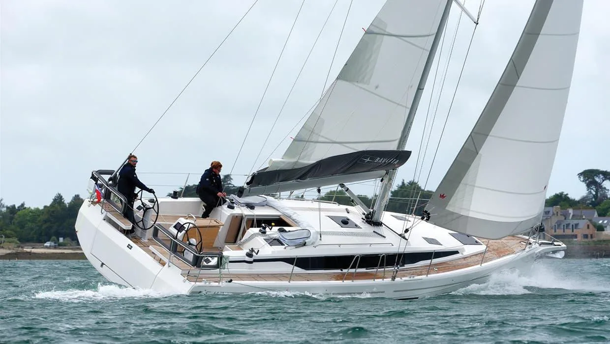 Bavaria Yachts C42 stock modele 2024 avec options pret a partir used - photo 1