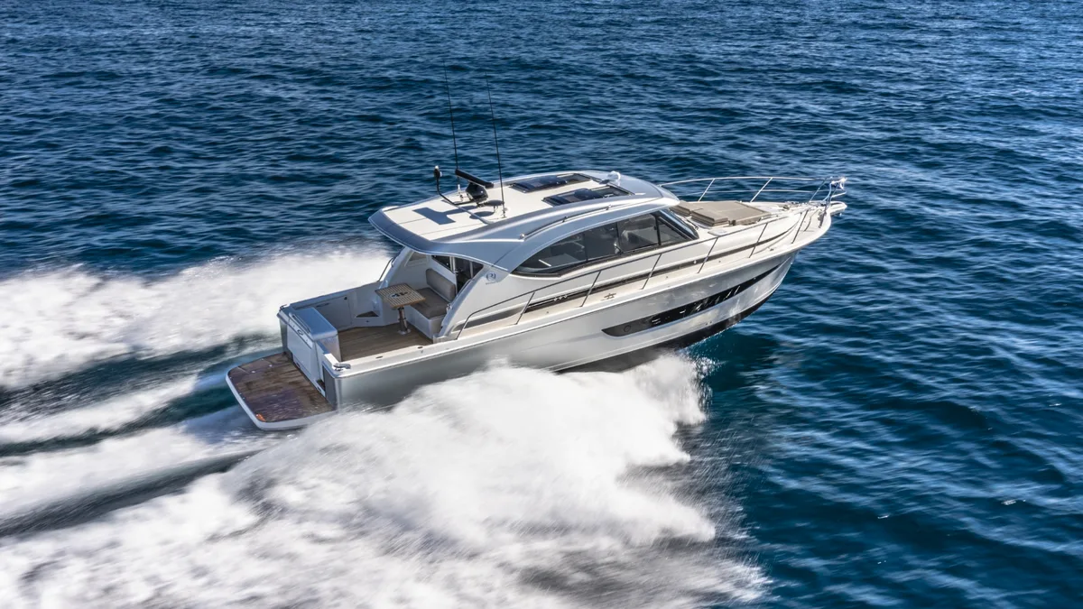 Riviera 395 SUV