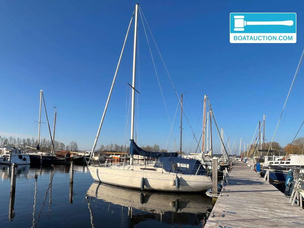 Beneteau FIRST 30 usato - foto 1