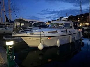 Nimbus 3003 New ZF40 Box Bow+Stern used - photo 1