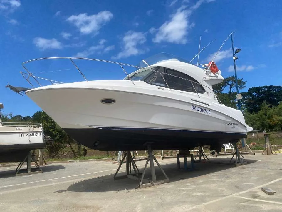 Beneteau ANTARES 30 usato - foto 1