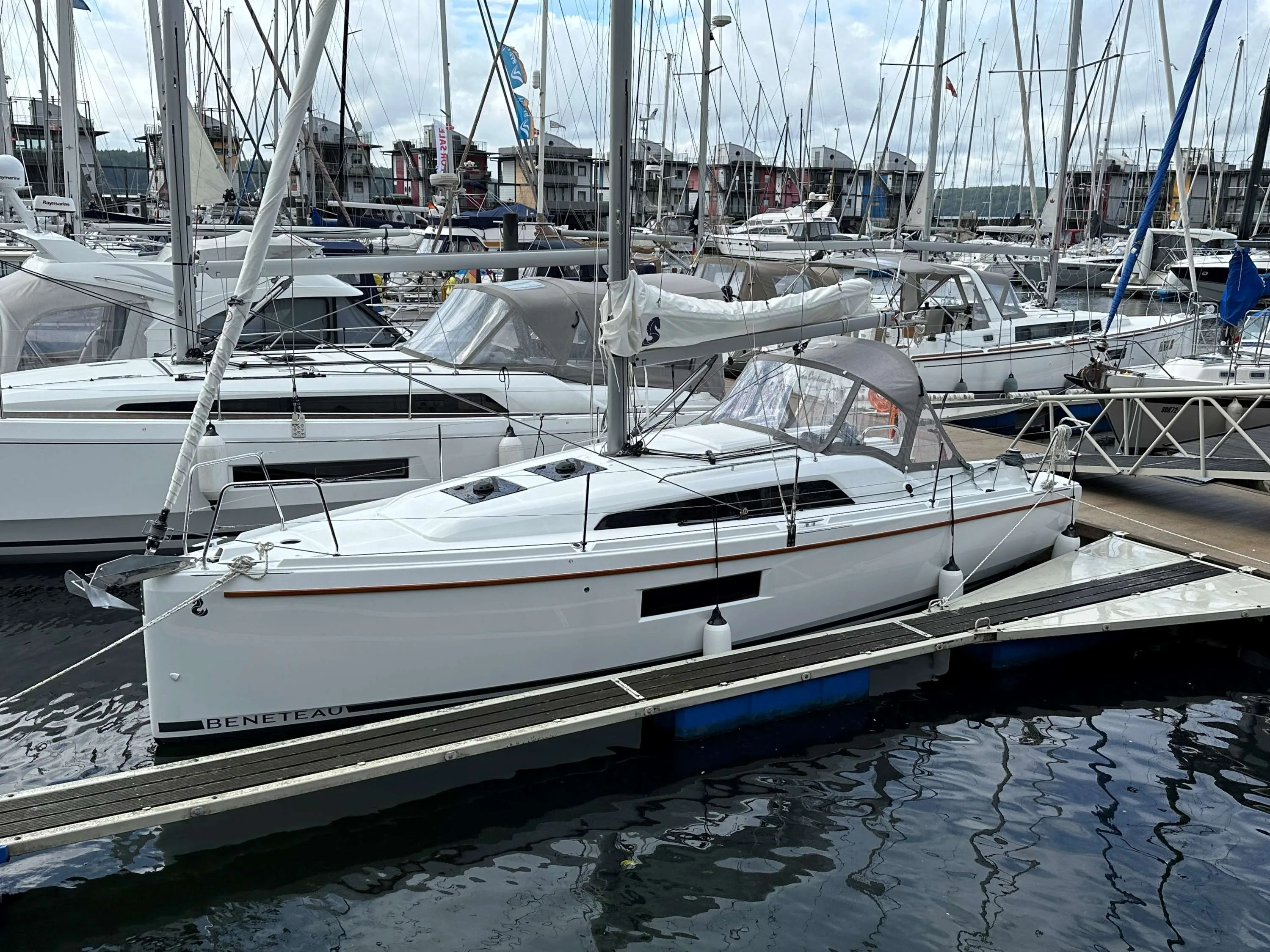 Beneteau OCEANIS 30.1 usato - foto 1
