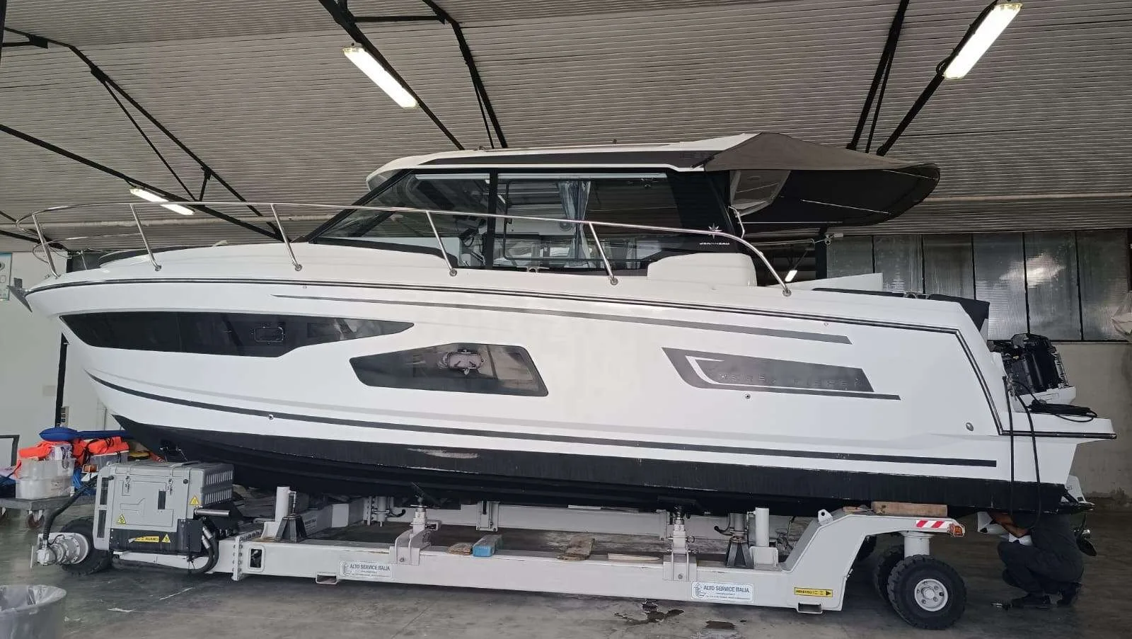 Jeanneau MERRY FISHER 1095 d'occasion - photo 1