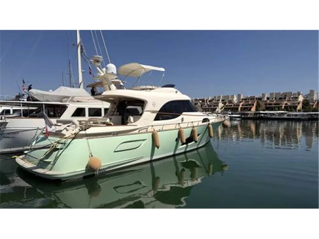 Mochi Craft Dolphin 64 used - photo 1