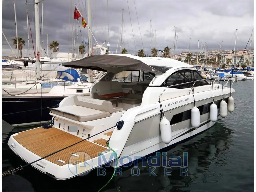 Jeanneau Leader 36 HT Natante gebraucht - Foto 1 Jeanneau Leader 36 HT Natante gebraucht - Foto 1