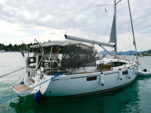 Bavaria Yachts Vision 42 used - photo 1