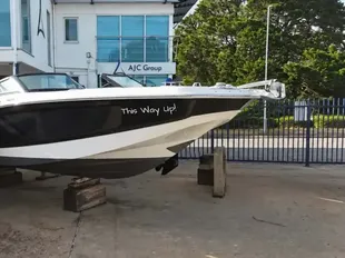 Four Winns HD200 used - photo 1