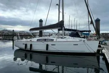 Beneteau OCEANIS 40 used - photo 1