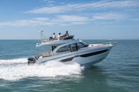 Beneteau Antares 11 Fly d'occasion - photo 1