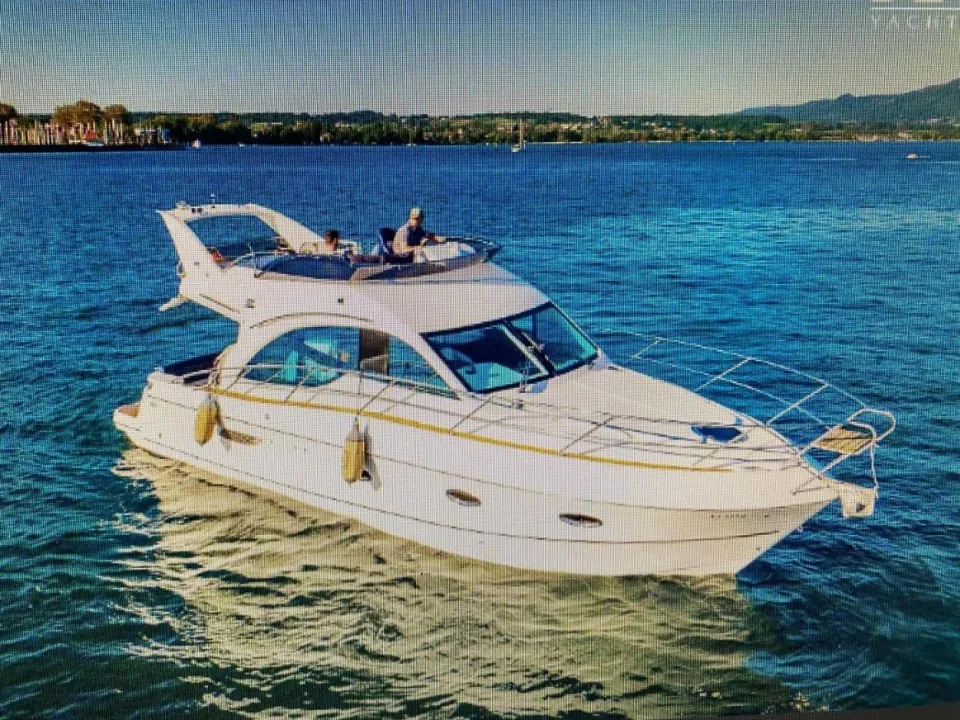 Galeon 390 Fly usato - foto 1