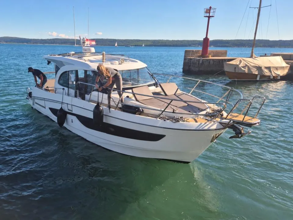 Beneteau ANTARES 11 COUPE usato - foto 1