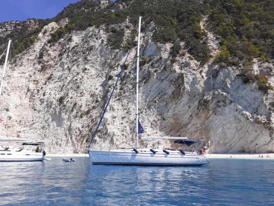 Bavaria Yachts 44 used - photo 1