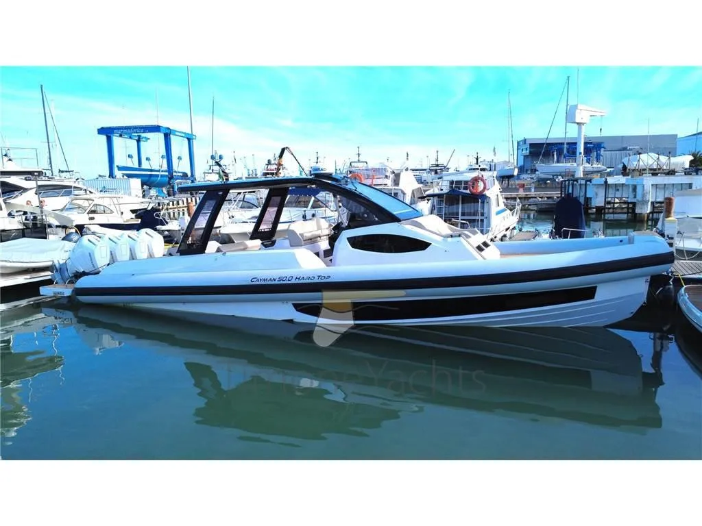 Ranieri International Cayman 50.0 hard top d'occasion - photo 1