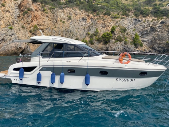 Bavaria Yachts S 33 Hard Top usato - foto 1