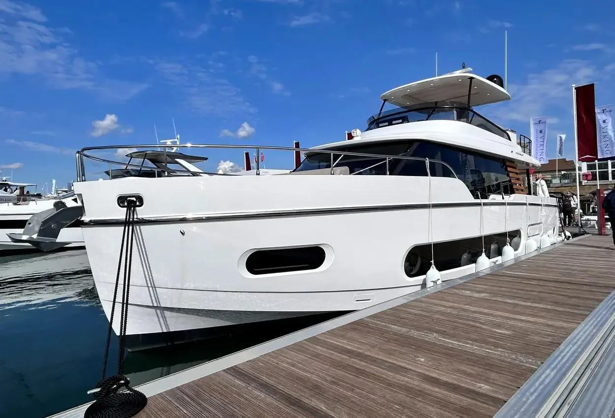 Azimut Magellano 60 gebraucht - Foto 1