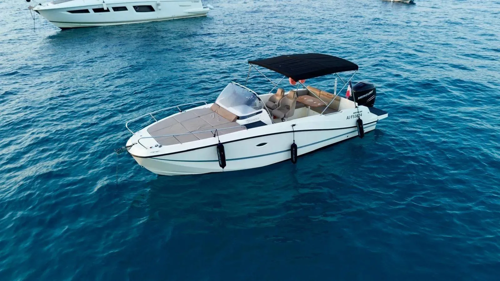 Quicksilver Activ 755 sundeck d'occasion - photo 1