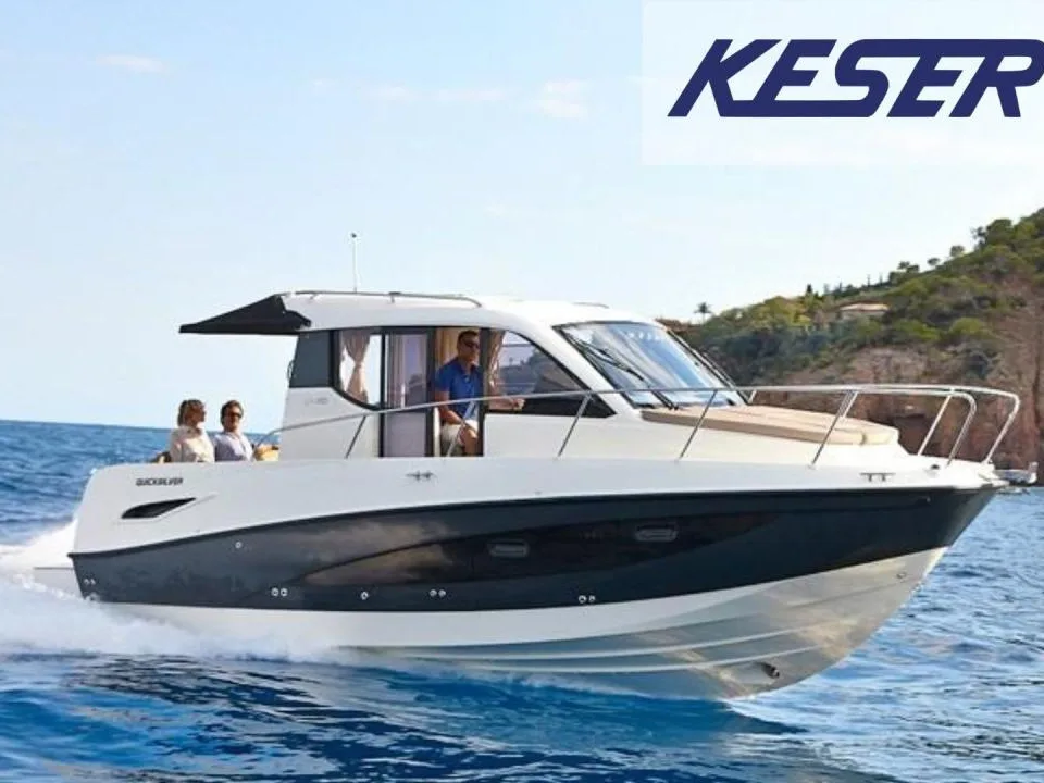 Quicksilver ACTIV 905 WEEKEND INBOARD DIESEL used - photo 1
