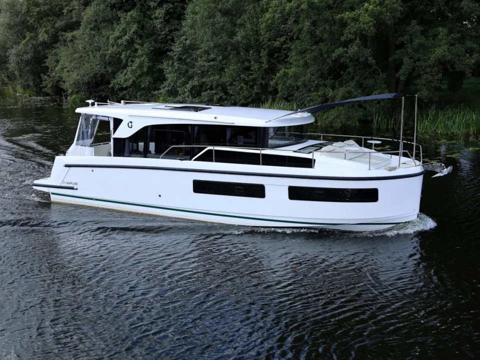 Delphia 11 Sedan gebraucht - Foto 1