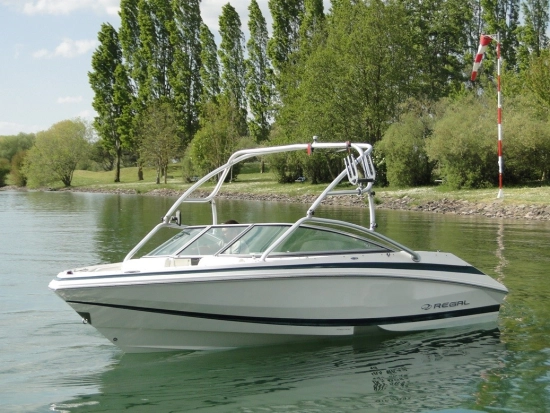 Regal 2000 BOWRIDER gebraucht - Foto 1