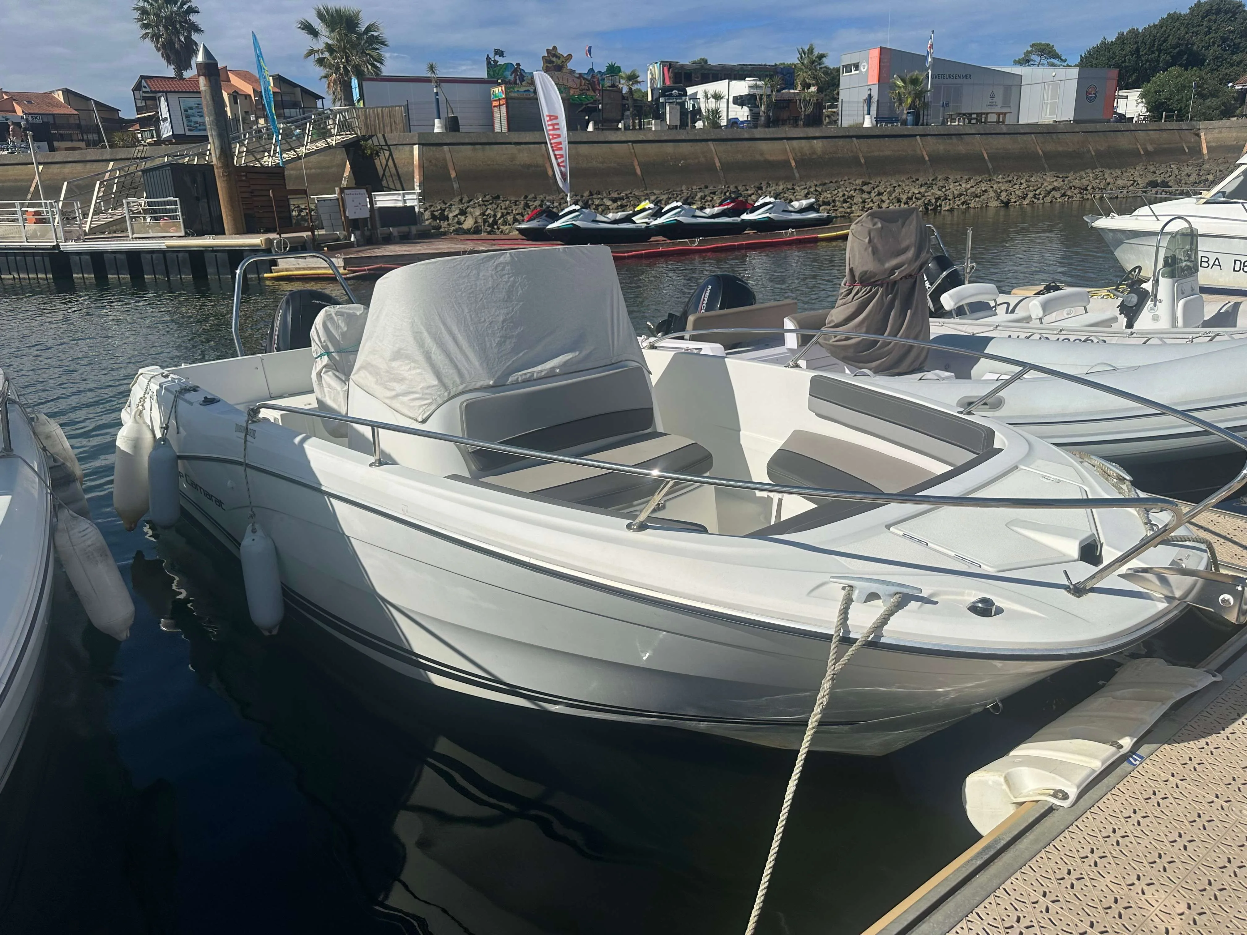 Jeanneau CAP CAMARAT 6.5 CC SÉRIE 3 gebraucht - Foto 1