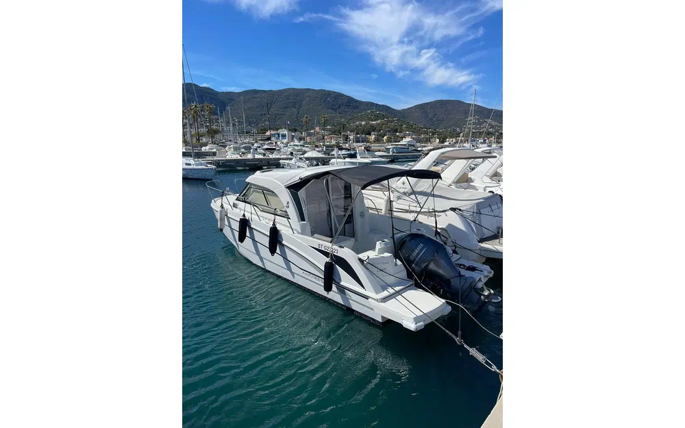 Beneteau Antares 8 usato - foto 1