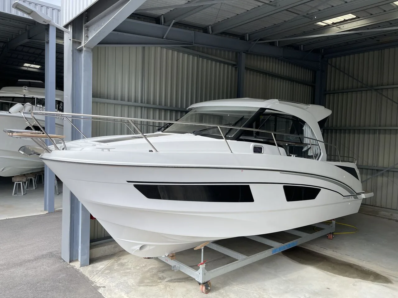 Beneteau Antares 9 OB d'occasion - photo 1