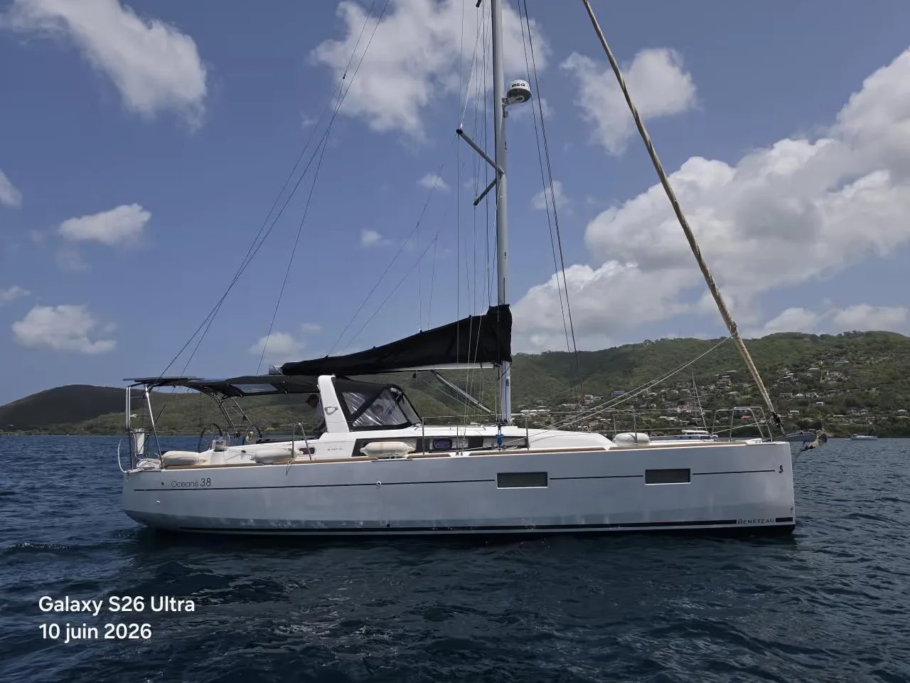 Beneteau OCEANIS 38 usato - foto 1