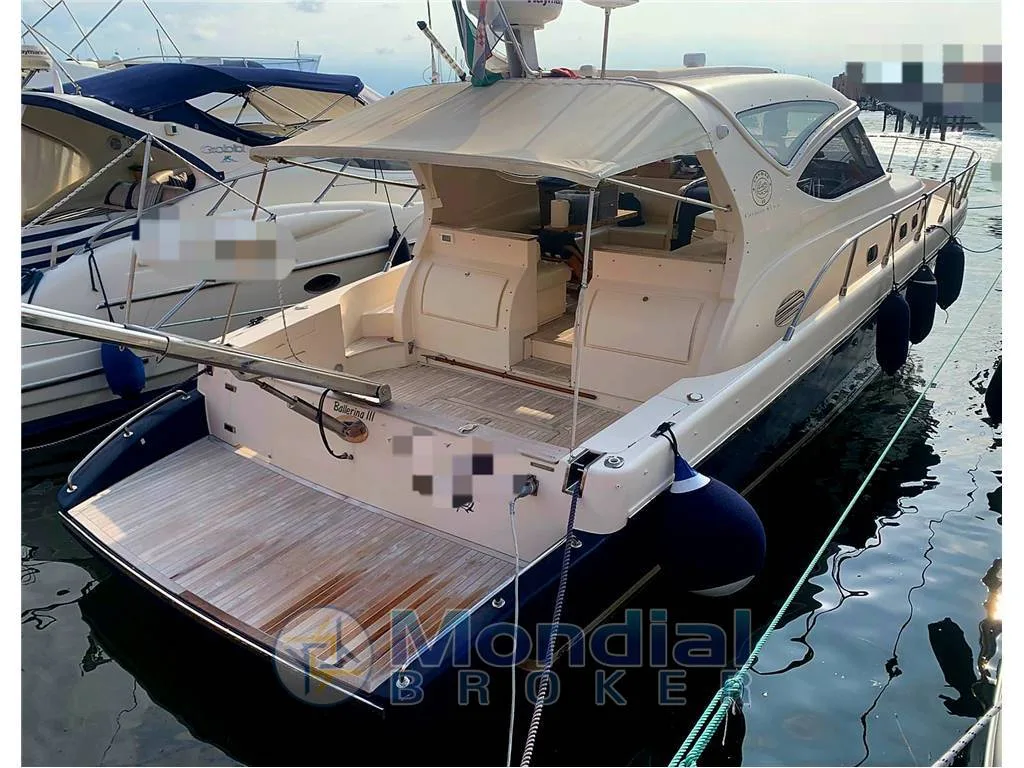 Cayman 43 WA used - photo 1