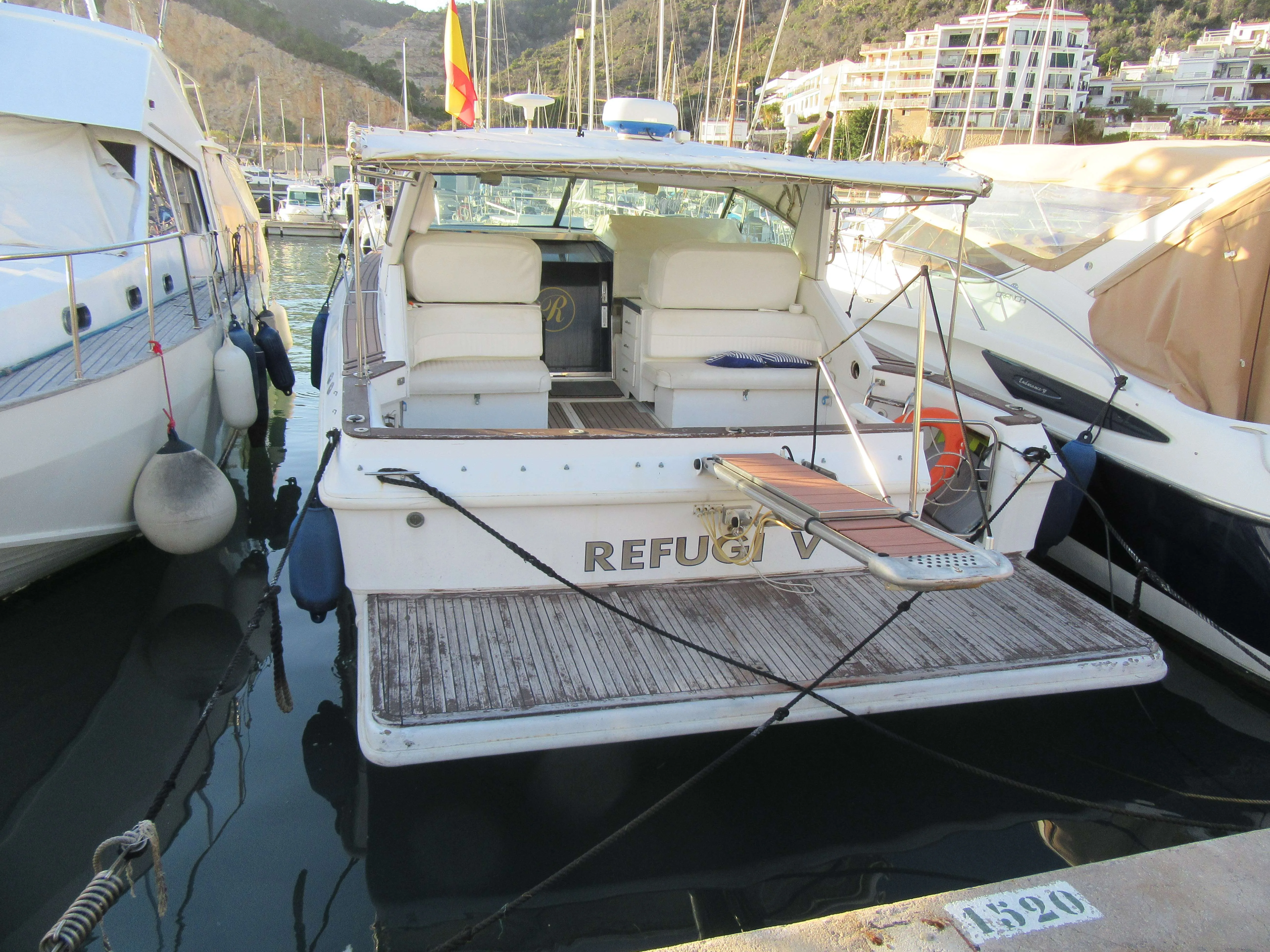 Sea Ray 390 EXPRESS CRUISER gebraucht - Foto 1