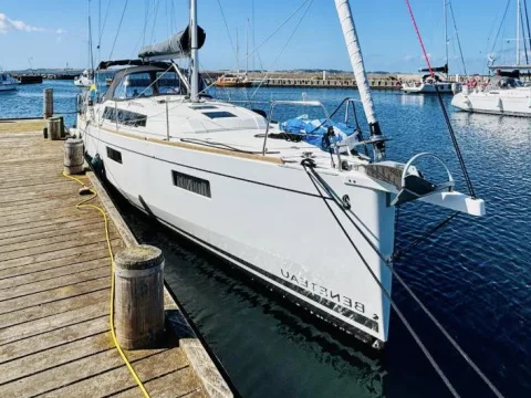 Beneteau 38.1 Performance used - photo 1