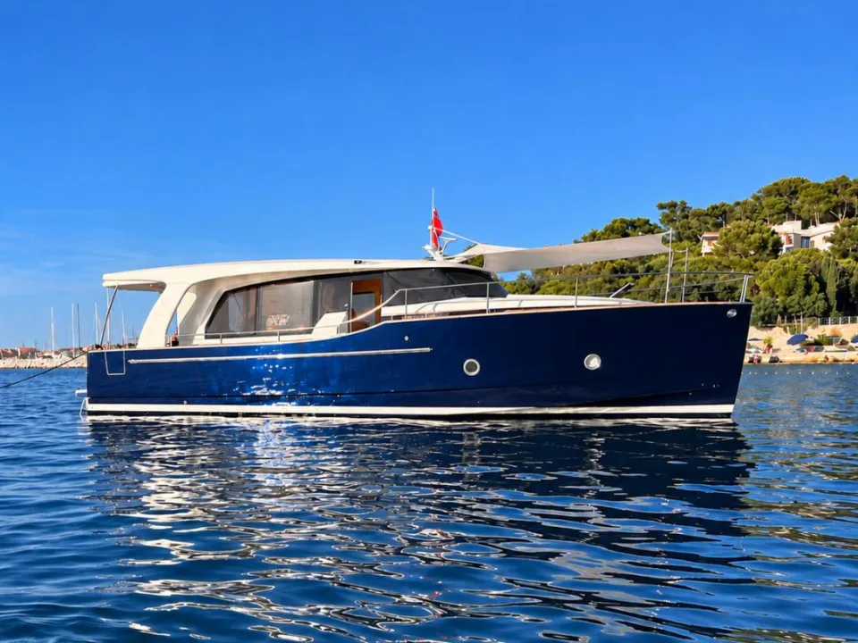 Greenline 40, used - photo 1