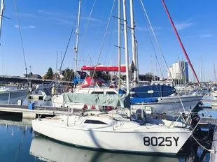 Hunter Formula One - sailing ready used - photo 1