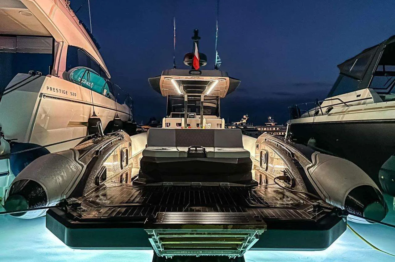 MEGA CUSTOM RIB S47 gebraucht - Foto 1