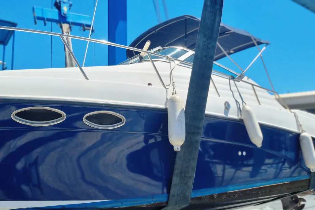 Crownline 250 CR used - photo 1