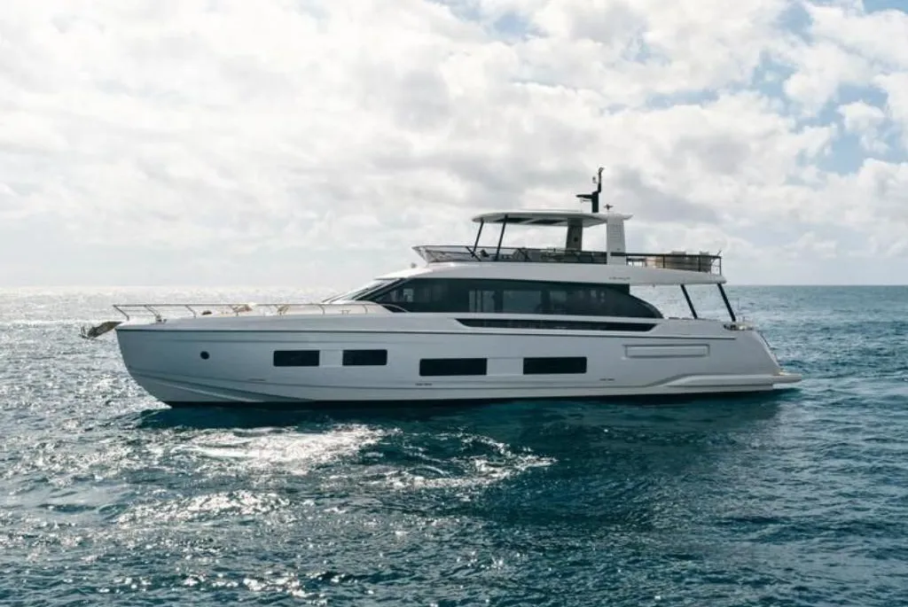 Azimut Fly 82 gebraucht - Foto 1