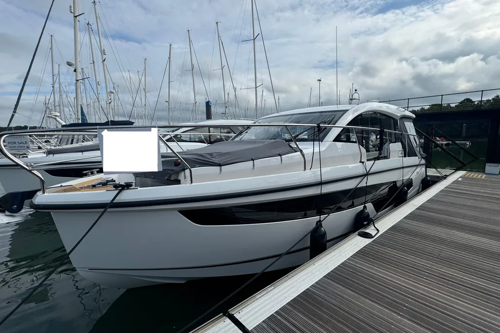 Sealine C335 usato - foto 1