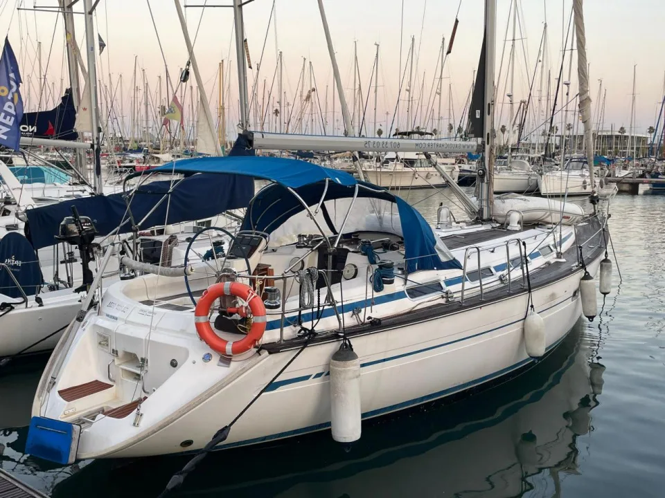 Bavaria Yachts Cruiser 42 used - photo 1