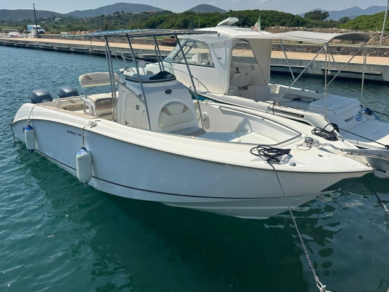 Boston Whaler 240 OUTRAGE used - photo 1