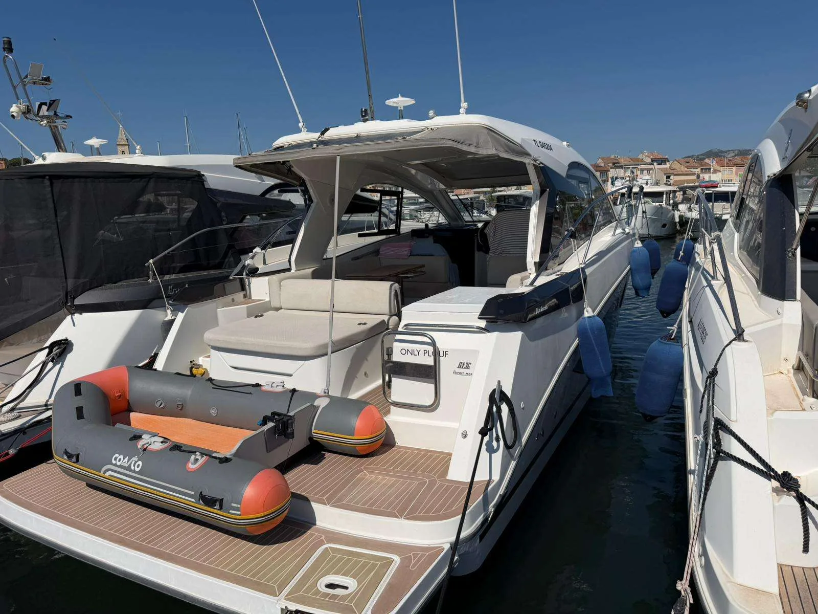 Beneteau GRAN TURISMO 36 used - photo 1