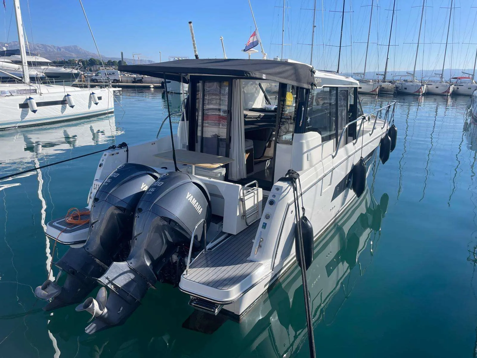 Jeanneau MERRY FISHER 1095 gebraucht - Foto 1