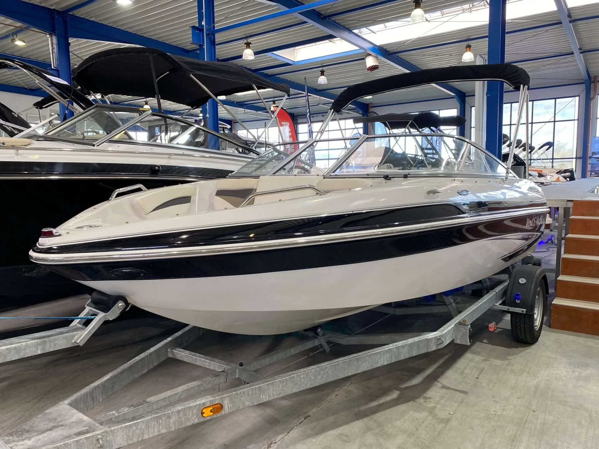 Glastron GT 185 usato - foto 1