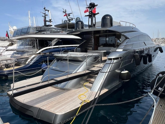 Pershing 92 used - photo 1