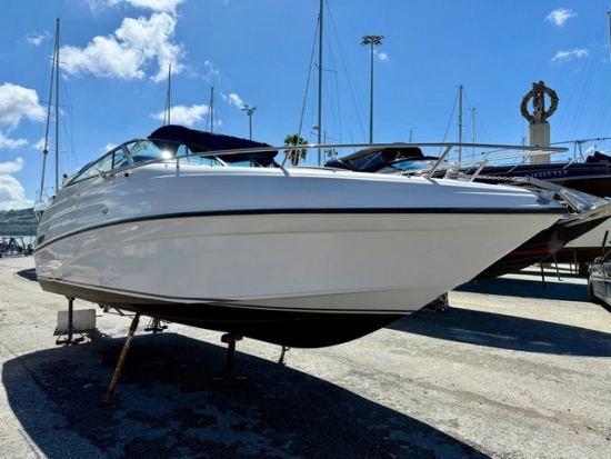 Crownline 230 used - photo 1