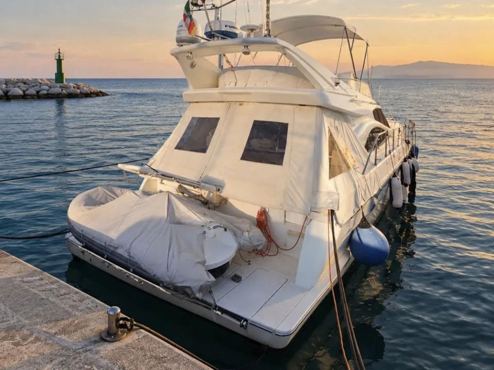 Ferretti Yachts 480 used - photo 1