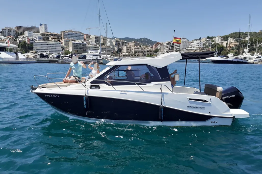 Quicksilver Activ 675 Weekend used - photo 1