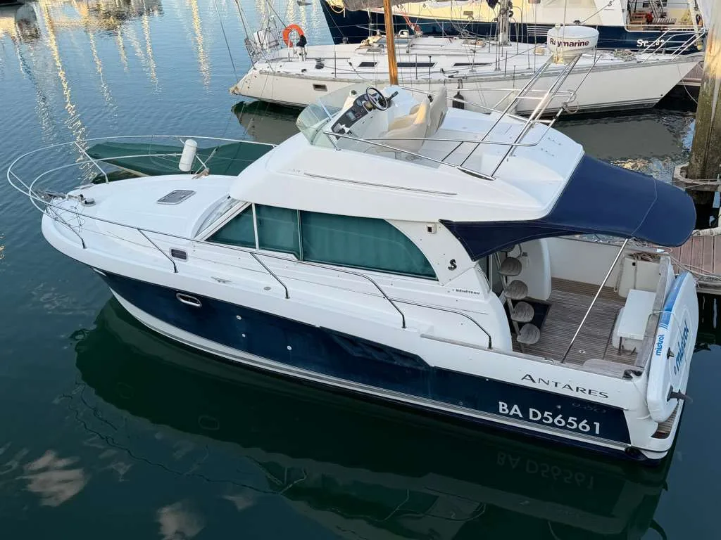 Beneteau ANTARES SERIE 9.80 FLY usato - foto 1