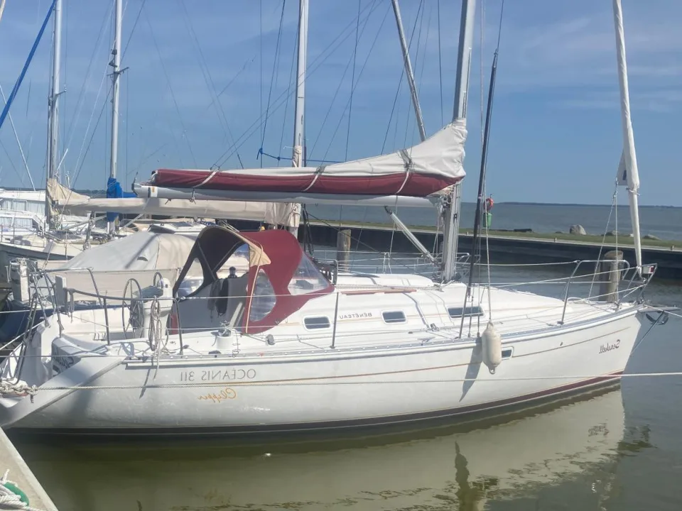 Beneteau Oceanis Clipper 311 used - photo 1