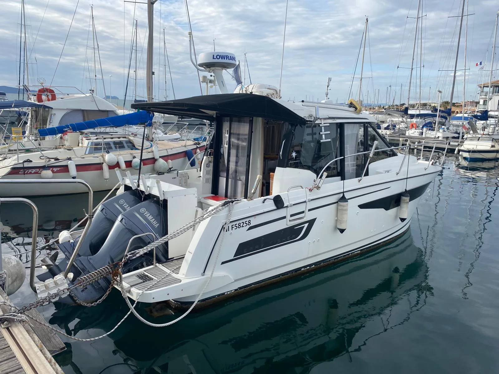 Jeanneau Merry fisher 895 offshore d'occasion - photo 1